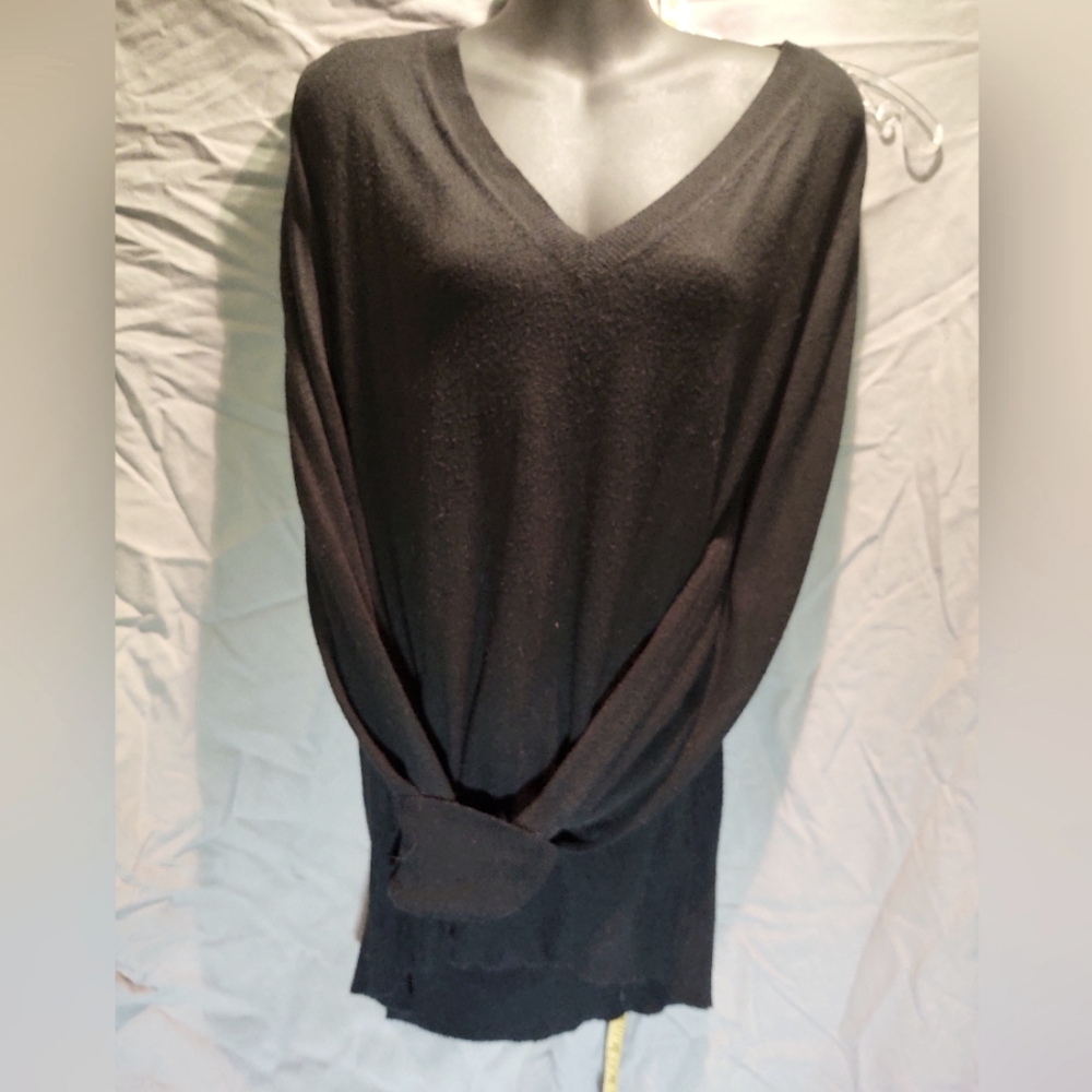 Mossimo XXL Women BLK Knit pullover vneck classic sweater